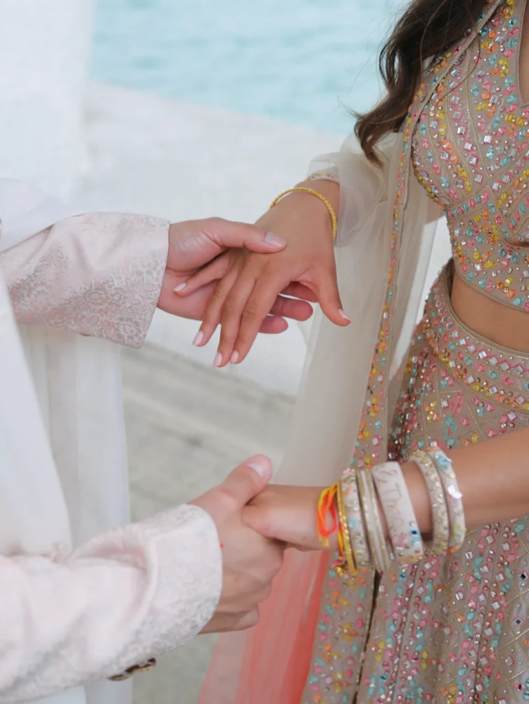 Boda de Aneeka y Theo en Valencia — Anémona Weddings