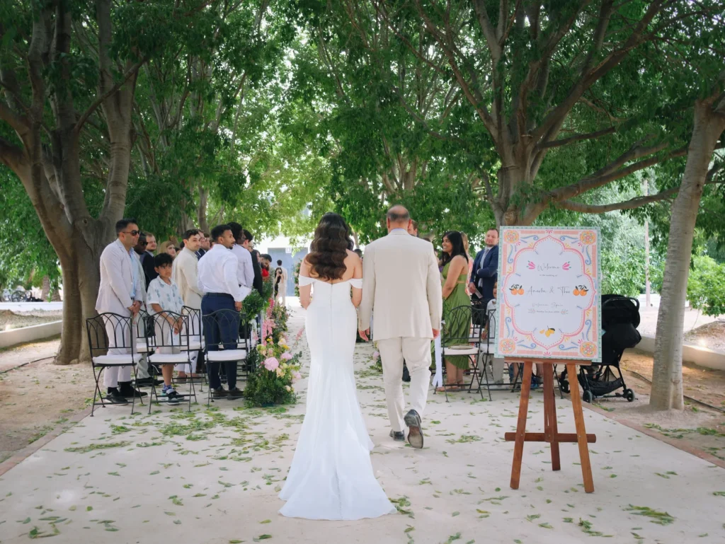 Boda de Aneeka y Theo en Valencia — Anémona Weddings